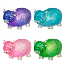 Squeezy Highland Cow